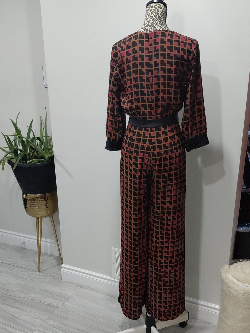 BCBGMaxAzria Red and Black Patterned V-Neck Jumpsuit - Picture 4 of 8